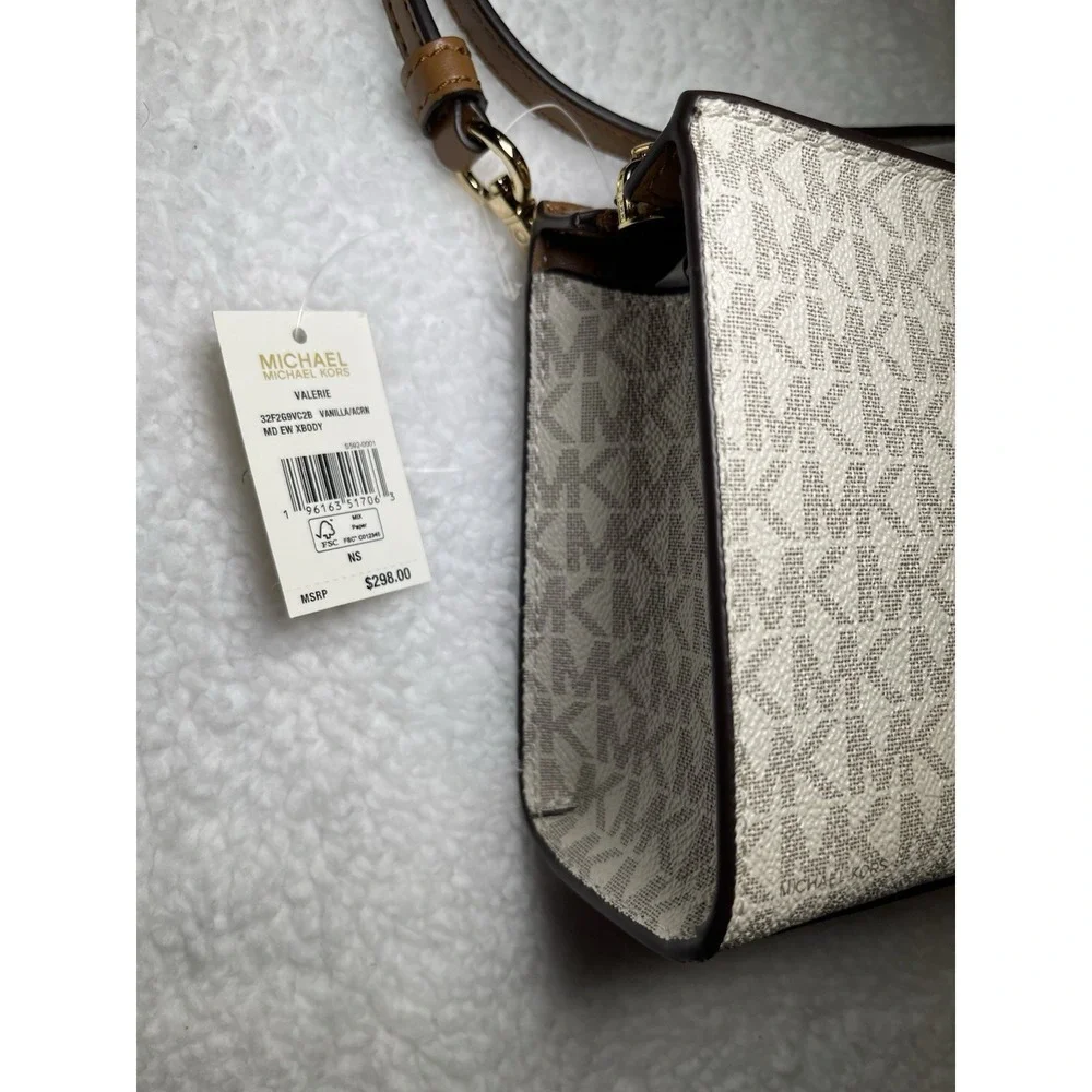 Michael Kors Valerie Medium Logo Crossbody‎ Acorn Vanilla